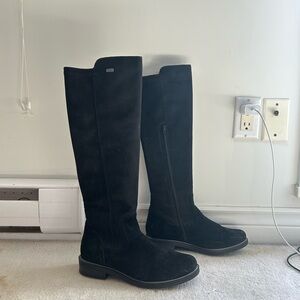 Black Knee-High Women's Boots